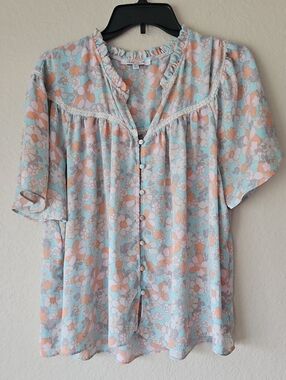 XL Rose + Olive Floral‎ Top